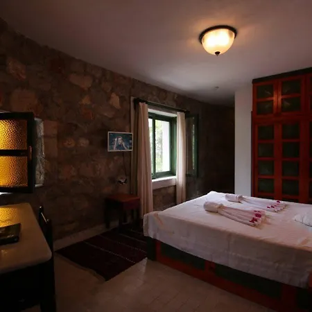 Hotell Symbola 4*