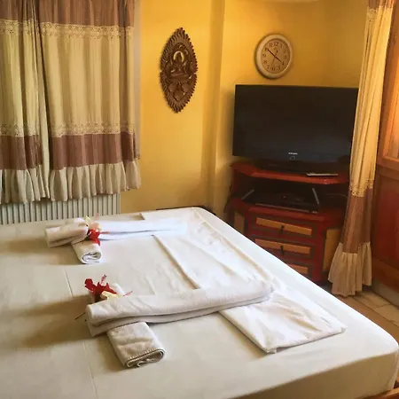 Symbola Ξενοδοχείο Ολουντενίζ